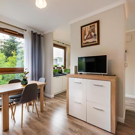 Prestige Verdant Apartment 바르샤바 외부 사진