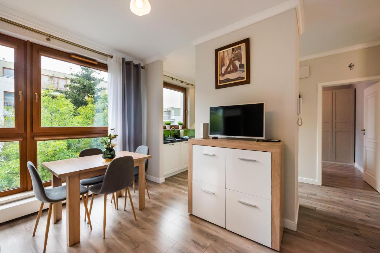 Prestige Verdant Apartment 바르샤바 외부 사진