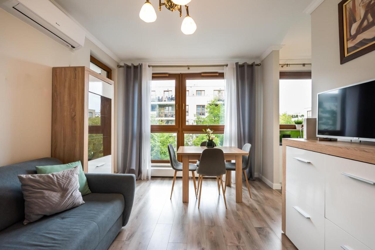 Prestige Verdant Apartment 바르샤바 외부 사진